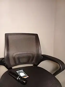 Snapshot of lisa_larry88 chatting on 01.15.26 lisa larry88 online show from 01.15.26