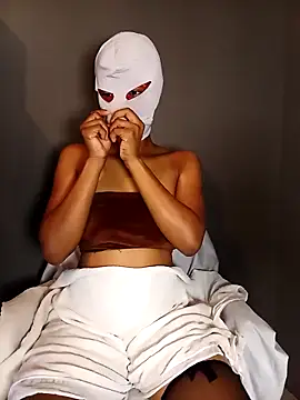 Snapshot of lisa_larry88 chatting on 02.15.26 lisa larry88 online show from 02.15.26