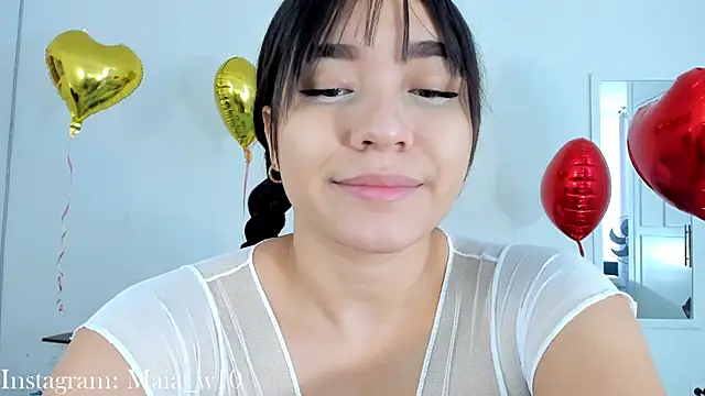 Snapshot of Maia_W10 chatting on 03.08.25 Maia W10 online show from 03.08.25