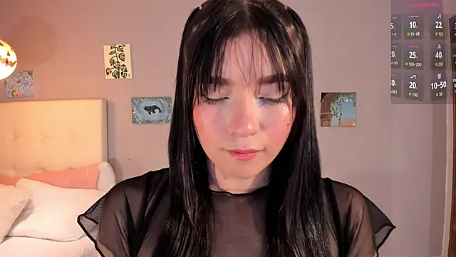 Maia W10 online show from 04.09.26