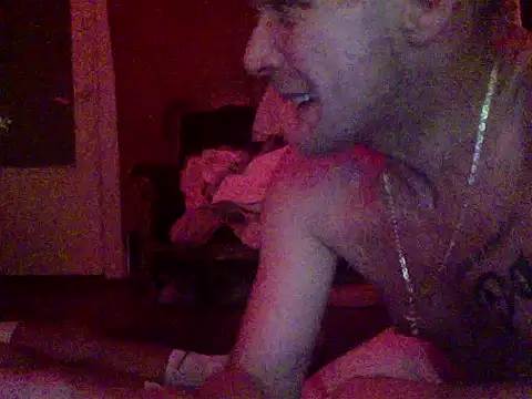 Snapshot of mikeythebestsucker chatting on 06.02.26 mikeythebestsucker online show from 06.02.26