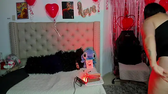 AngeleRoux online show from 02.11.25