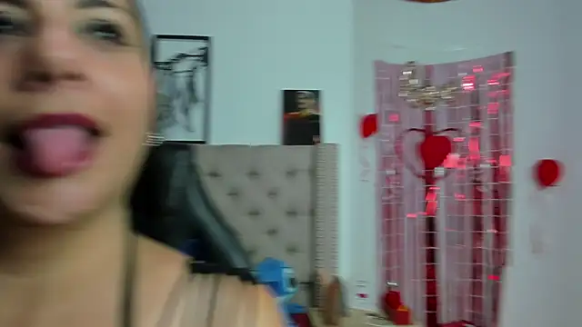 AngeleRoux online show from 03.20.25