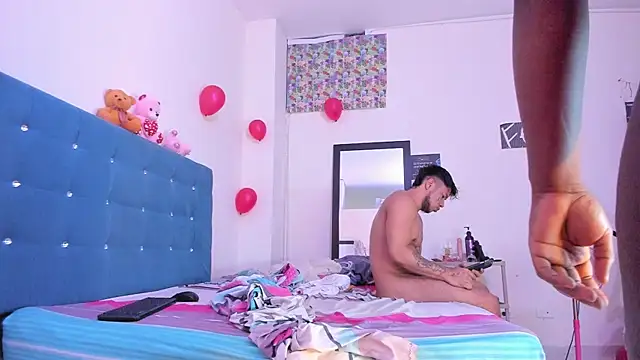 Snapshot of daamonxxx19 chatting on 02.24.25 daamonxxx19 online show from 02.24.25