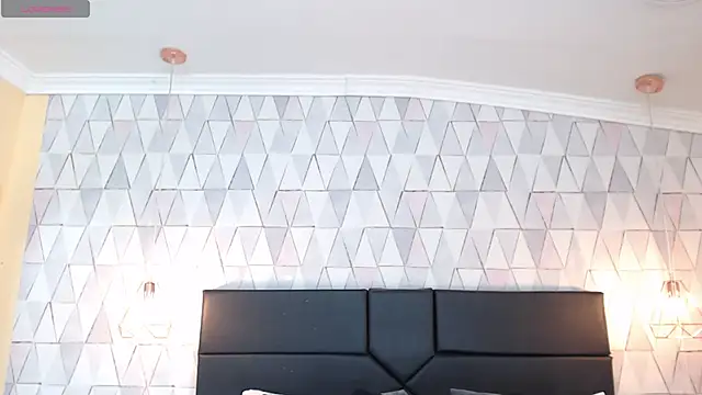 JustinePerry online show from 02.13.25