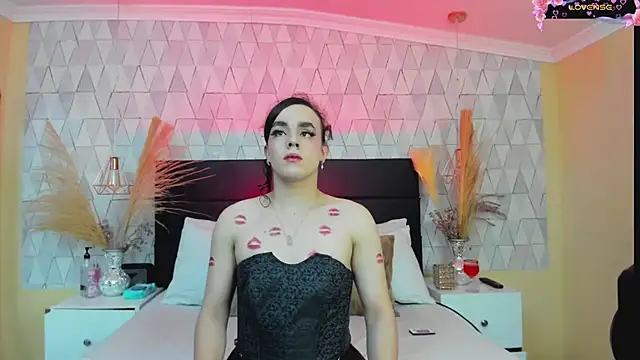 JustinePerry online show from 02.15.26