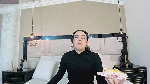 JustinePerry online show from 02.24.26