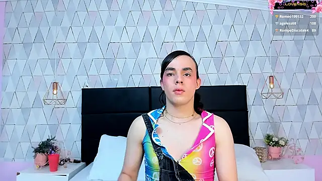 JustinePerry online show from 05.17.26