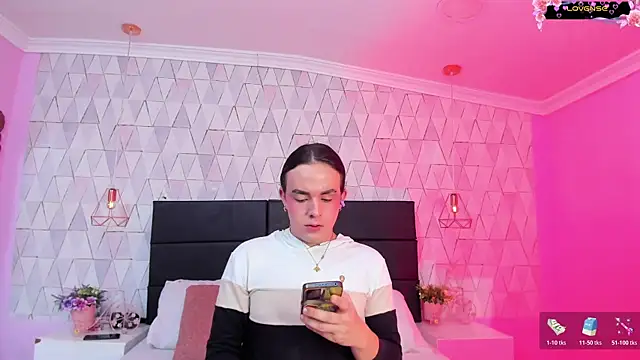JustinePerry online show from 05.28.26