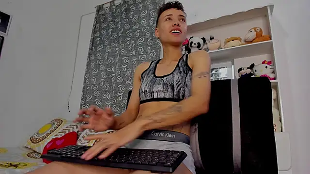 megan 100 online show from 11.09.25