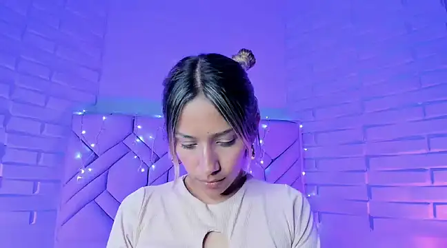 Snapshot of BriannaHarps chatting on 01.09.25 BriannaHarps online show from 01.09.25