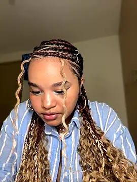 Lucy wilson5 online show from 10.29.25