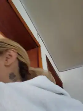 Snapshot of 911Calling chatting on 12.10.24 911Calling online show from 12.10.24