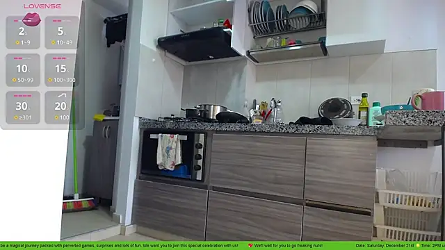 Snapshot of 911Calling chatting on 03.21.25 911Calling online show from 03.21.25