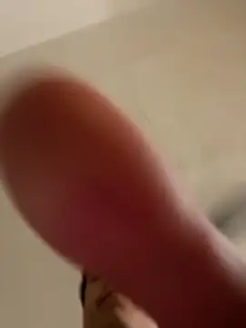 Snapshot of Yakestom chatting on 10.06.25 Yakestom online show from 10.06.25