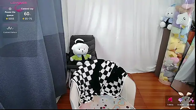 CN-Doudou online show from 09.10.25