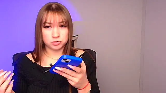 Evelina GG online show from 12.25.24