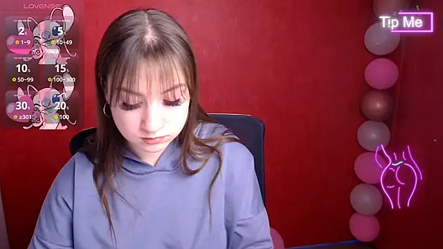 Evelina GG online show from 03.11.25