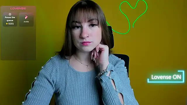 Evelina GG online show from 10.24.25