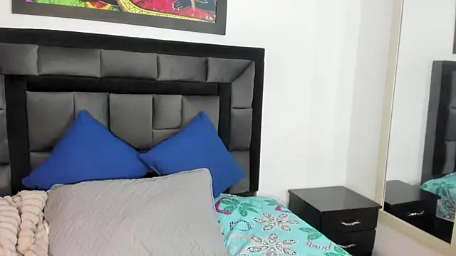 Snapshot of Dulce_amg chatting on 09.25.25 Dulce amg online show from 09.25.25