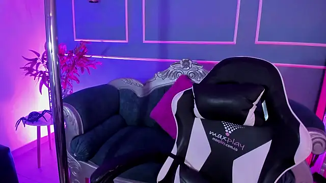 Red star8 online show from 02.13.26