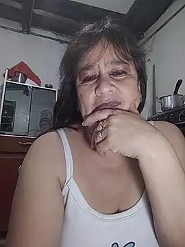 DirtyStefaniax online show from 12.13.25