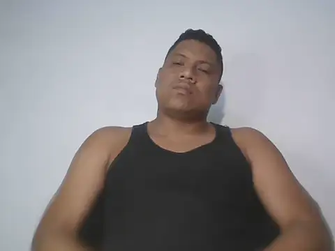 latinblack01 online show from 10.28.25