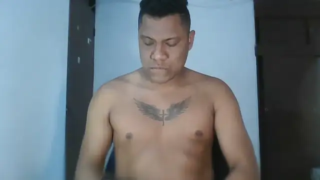 latinblack01 online show from 11.14.25