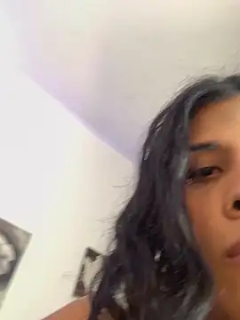 Snapshot of La_Perversa69 chatting on 09.19.25 La Perversa69 online show from 09.19.25