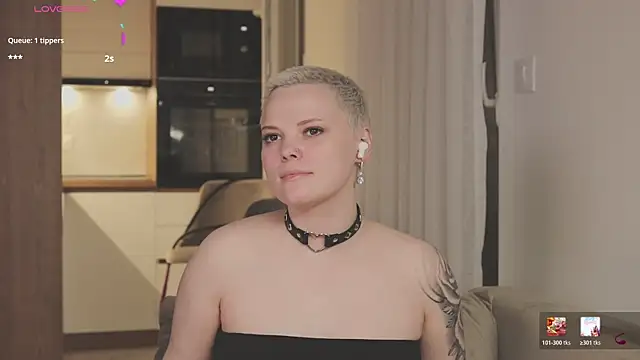 LikaBerry1 online show from 04.02.26