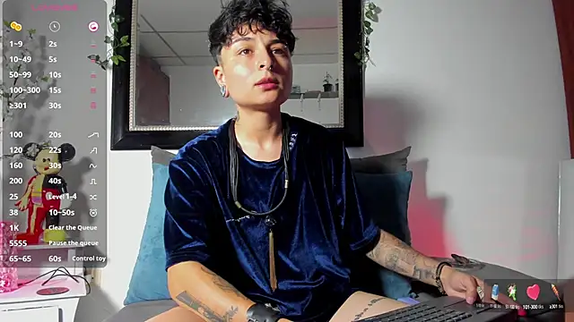ZuryRamirez  online show from 01.11.25