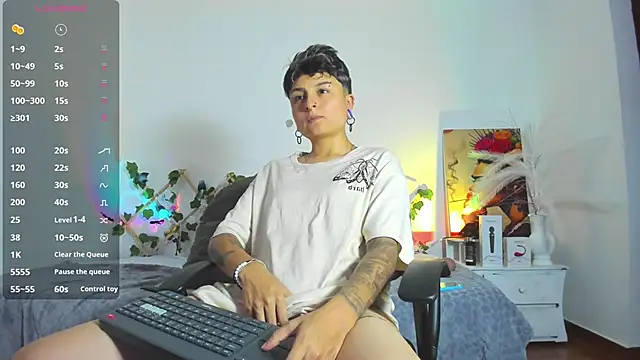 ZuryRamirez  online show from 03.07.25