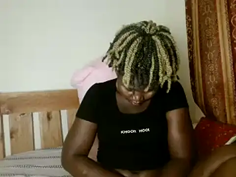 Sexxy prity25 online show from 01.28.25