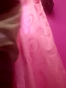 Snapshot of chicoardienre chatting on 03.16.26 chicoardienre online show from 03.16.26