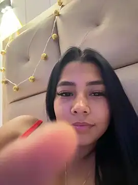 Snapshot of darsha_90 chatting on 12.28.24 darsha 90 online show from 12.28.24