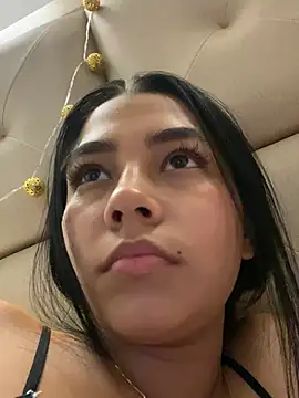 Snapshot of darsha_90 chatting on 01.04.25 darsha 90 online show from 01.04.25