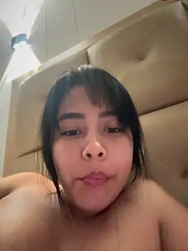 Snapshot of darsha_90 chatting on 02.05.25 darsha 90 online show from 02.05.25