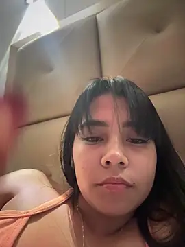 Snapshot of darsha_90 chatting on 02.20.25 darsha 90 online show from 02.20.25