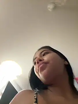 Snapshot of darsha_90 chatting on 11.25.25 darsha 90 online show from 11.25.25