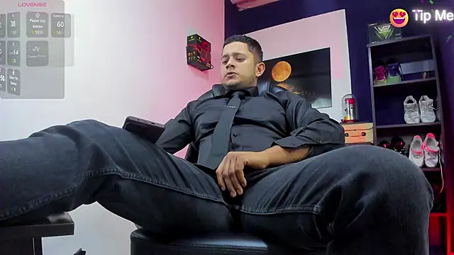 Snapshot of Marcos_garcias chatting on 06.30.26 Marcos garcias online show from 06.30.26