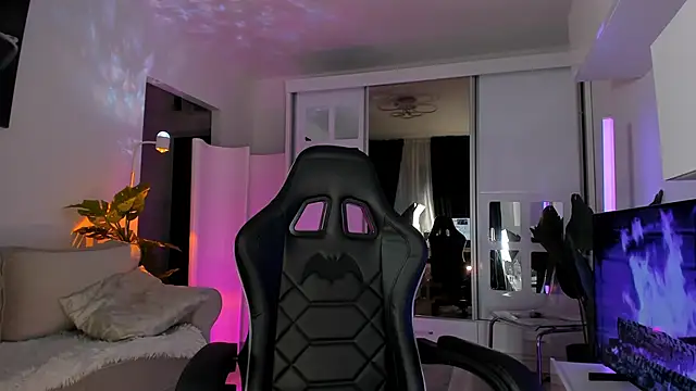 Ivy belle online show from 11.27.25