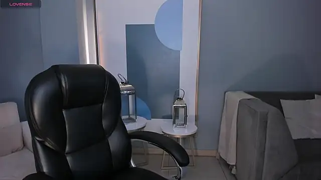 GabriellaLee online show from 11.15.25