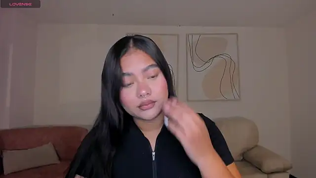 Snapshot of GabriellaLee chatting on 07.18.26 GabriellaLee online show from 07.18.26