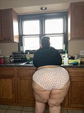 tillymarie34 online show from 11.24.25