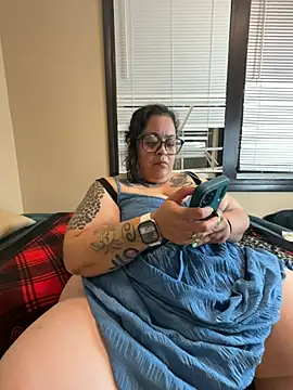 tillymarie34 online show from 05.26.26