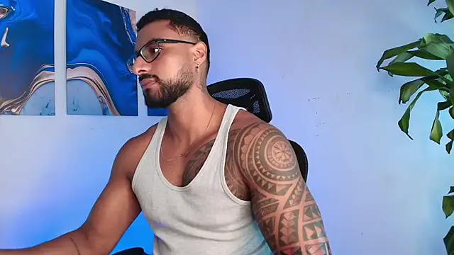 LiamGarcia1 online show from 03.23.26