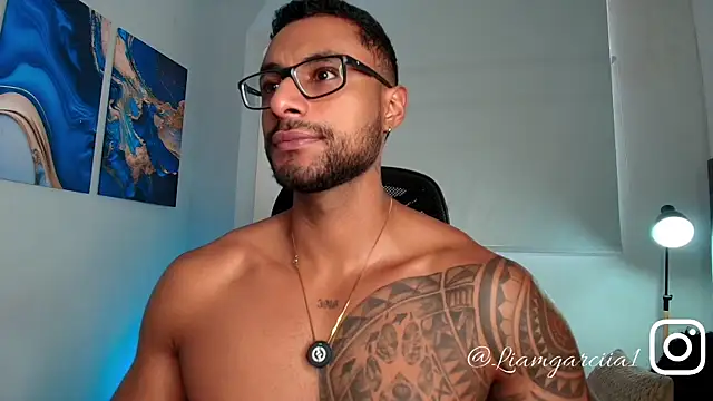 LiamGarcia1 online show from 04.21.26