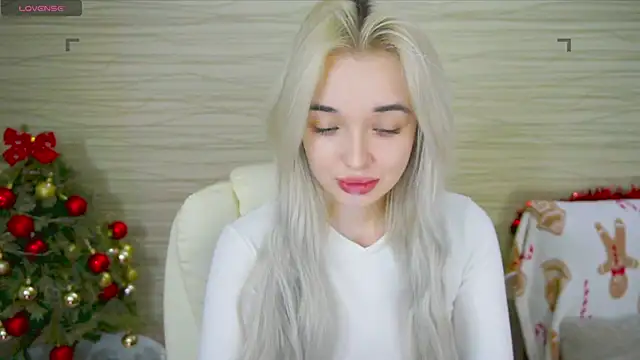 Snapshot of Ashley_S chatting on 01.30.25 Ashley S online show from 01.30.25