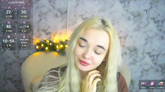 Snapshot of Ashley_S chatting on 12.15.25 Ashley S online show from 12.15.25