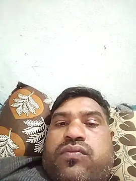 Snapshot of pintuS40 chatting on 01.13.25 pintuS40 online show from 01.13.25